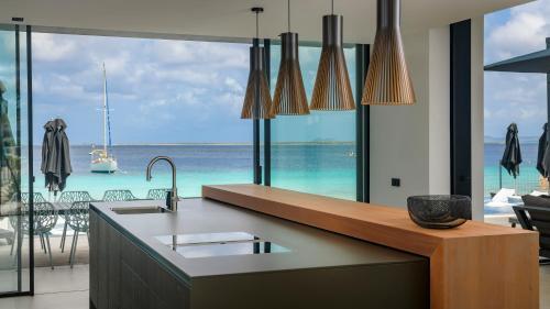 Exclusive Private Beach Villa (newly Built!)