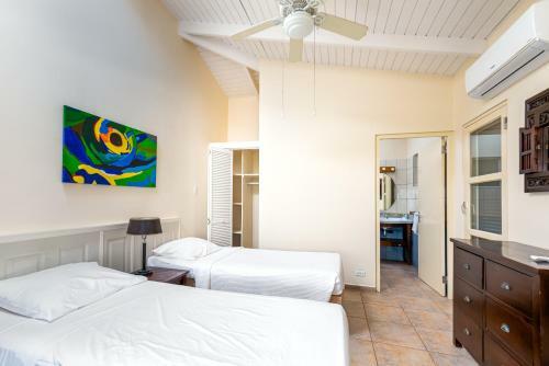 Hotel Bonaire Luxury Suites By Vrhost
