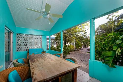 Hotel Bonaire Luxury Suites By Vrhost