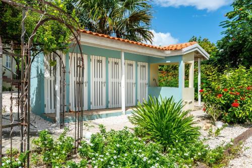 Hotel Bonaire Luxury Suites By Vrhost