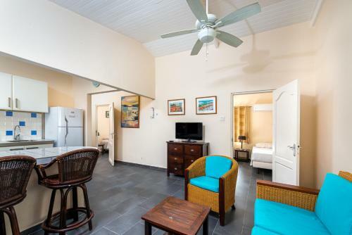 Hotel Bonaire Luxury Suites By Vrhost