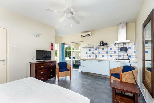 Hotel Bonaire Luxury Suites By Vrhost