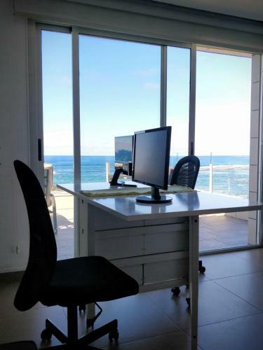 Apartamento Living Las Canteras - Front Line Suite