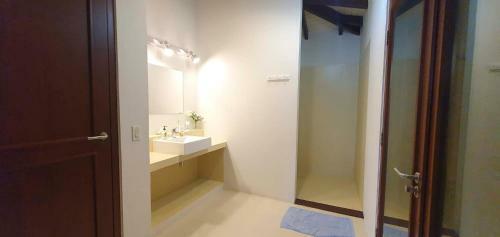 Relax Nest Villa
