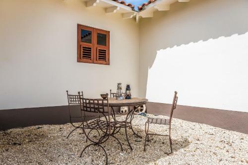 Casa Calida In Sabalpalm Villas
