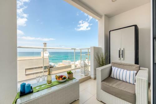 Living Las Canteras - Beach Apartment