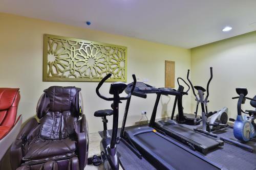 Hotel Oyo 288 Diafati Residential Units