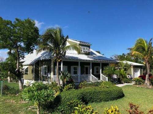 Bed & Breakfast Cosy Lakeview Cottage #1