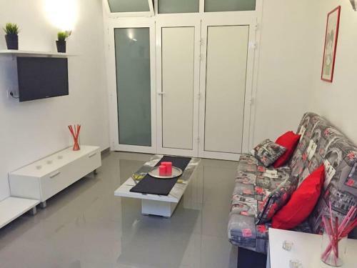 Apartamento Estudio Playa Canteras 2-4p Wifi 100mb