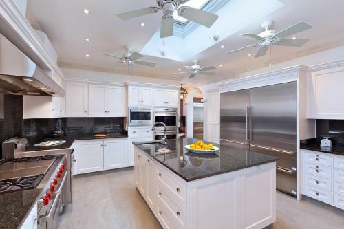 Villa Leamington Pavilion By Blue Sky Luxury
