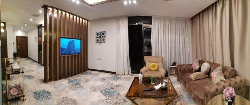 ???? ????? Azard Hotel