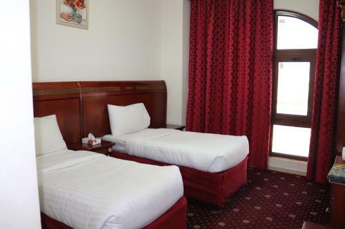 Hotel Karam Taibah Almasi