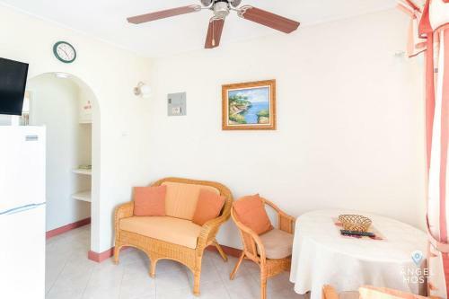 Apartamento Cozy Stay In Oistins By Angel Host