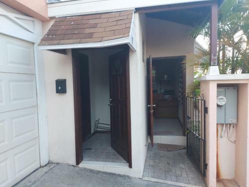 Apartamento Dover Beach Townhouse