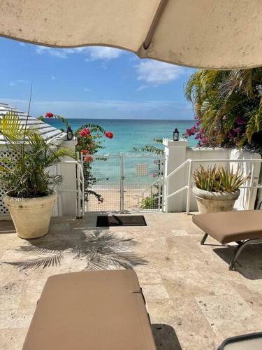 Bianca Bay 3 Bedroom West Coast Beach Front Villa