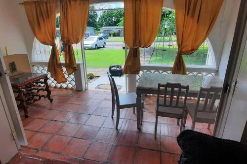 Stylish Apartment 3 Min From Beach Away! Paradise