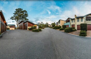 Hotel Chateau Elan At The Vintage Hunter Valley