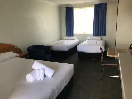 Amaroo Motel