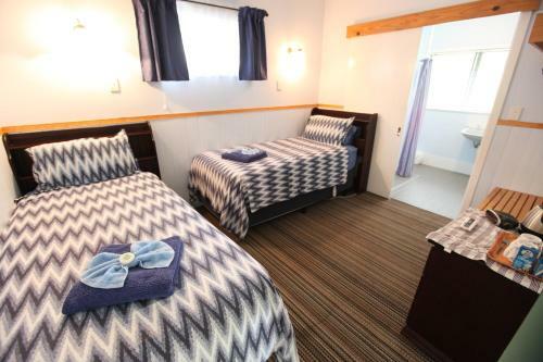 Hostal Jacaranda Guest House