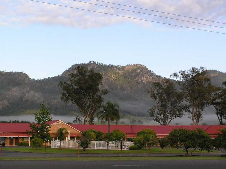 Gloucester Country Lodge Motel