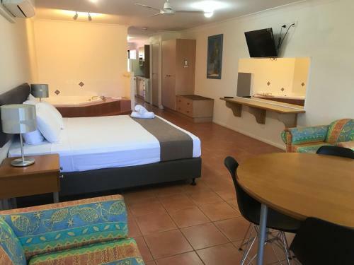 Hotel Coral Cove Resort