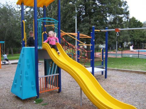 Hotel Rivergum Holiday Retreat