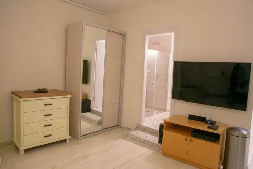 Tasteful Stay At The Cinnamon Studio Apartment