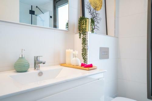 Fantastic Achziv Beach Apartment With Great Views