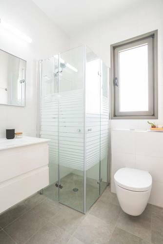 Stunning 4-bedroom Apartment Next To Achziv Beach