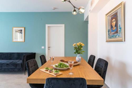Terrific 4-bedroom Apartment Next To Achziv Beach