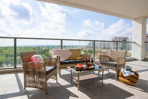 Terrific 4-bedroom Apartment Next To Achziv Beach