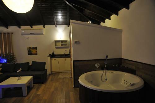 Aleen Guest House
