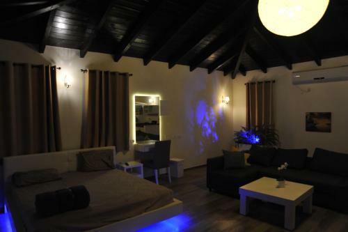 Aleen Guest House