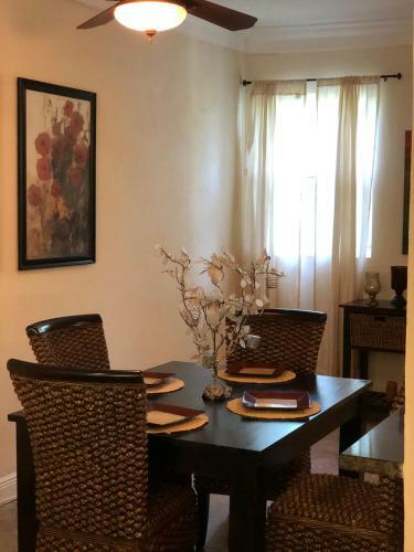 Rosensteel Townhouse