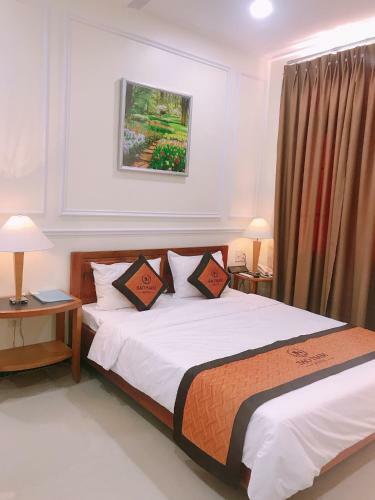 Hotel Kh�ch S?n Sao Nam