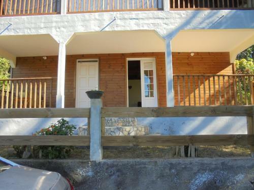 Apartamento G�tes Salonorat