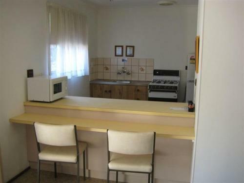 Hotel Winbi River Resort
