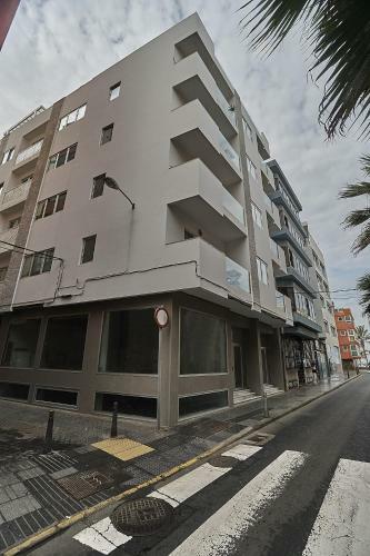 Apartamento Malib� Canteras Studio 8 - Playa, Wifi, Smarttv, AC