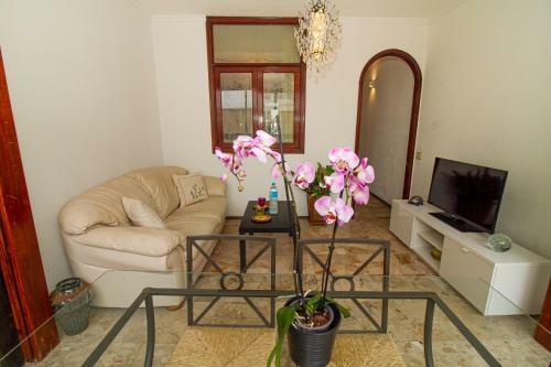Two-bedroom Apartment In Las Canteras Beach With Wifi