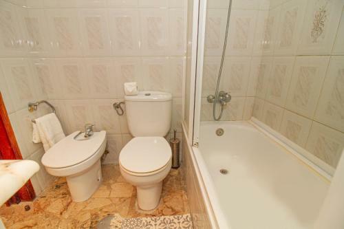Two-bedroom Apartment In Las Canteras Beach With Wifi