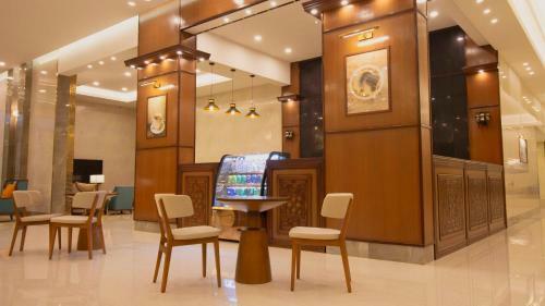 Nukhbat Almakan Apartment Hotel