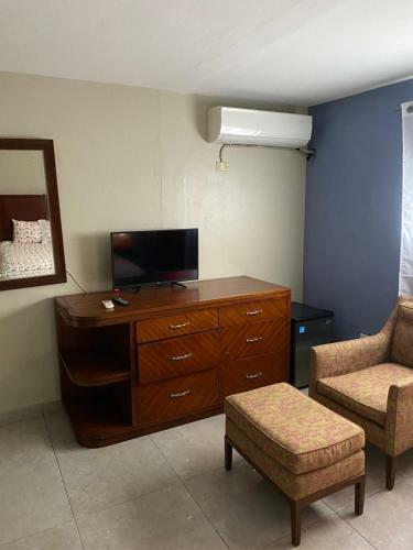 Constellation Hotel 2
