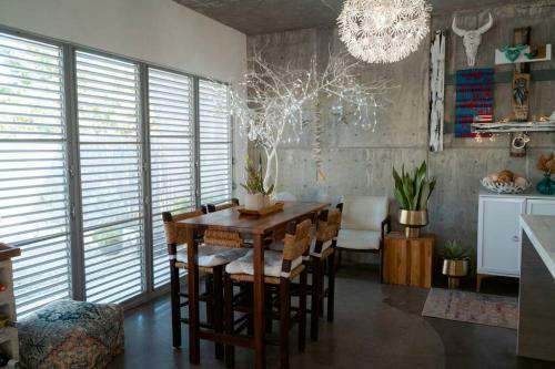Soberana Del Mar Beachfront Family Modern Villa
