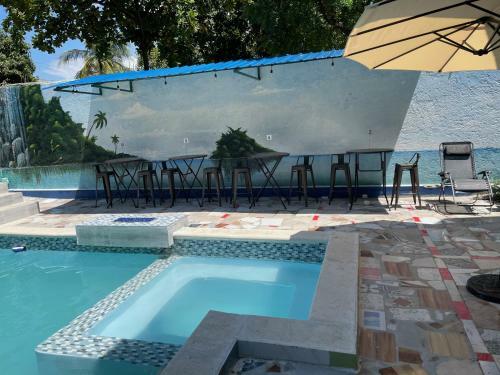 Hostal Skye Bar & Lounge