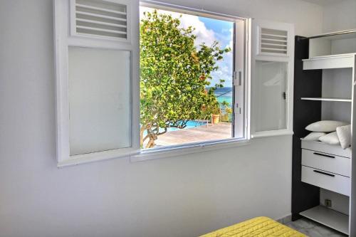 Villa Thomana, Piscine, Vue Mer Et Plage � 100 M !