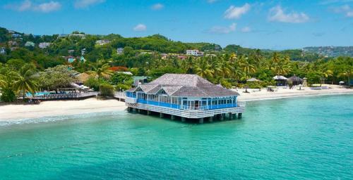 Hotel Sandals Halcyon Beach All Inclusive - Couples Only