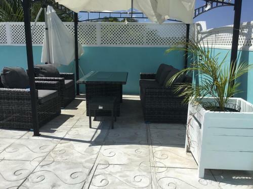 Hostal Cool Breeze Discovery Bay