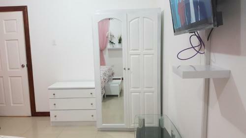 Hostal Cool Breeze Discovery Bay