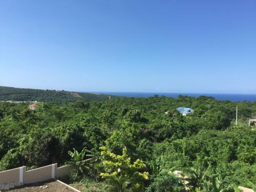Hostal Cool Breeze Discovery Bay