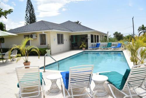 Day-o And Daylight Villas